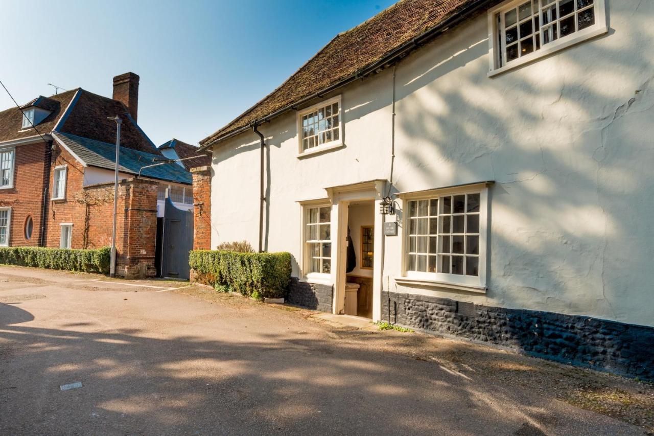 Miller Cottage A Luxury 1550'S Cottage In The Historic Centre Of サフロン・ワルデン エクステリア 写真